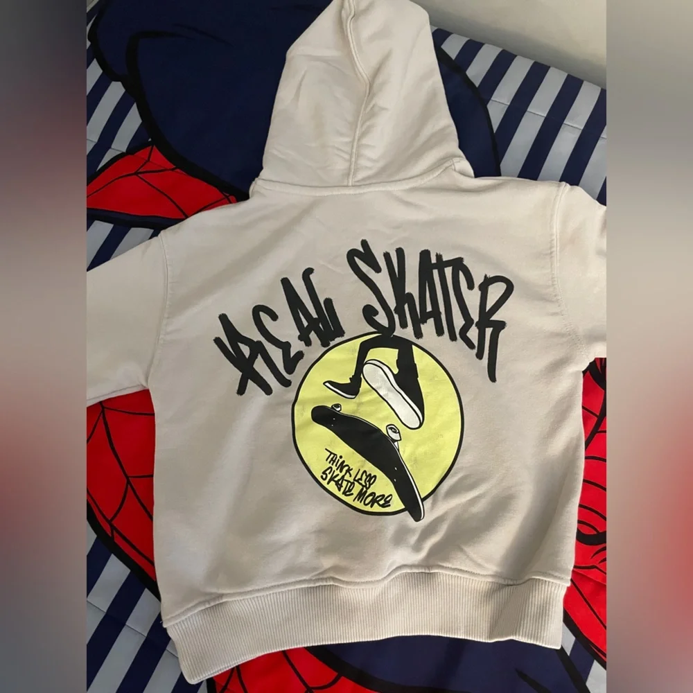 Boys Zara Hoodie - Picture 4 of 4